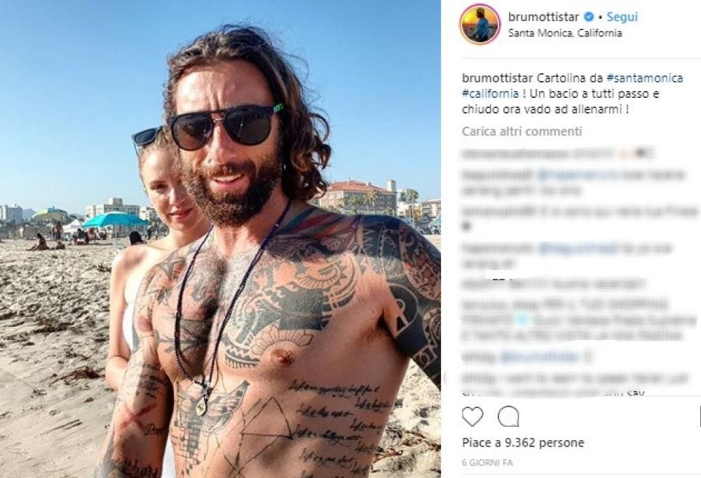Vittorio Brumotti racconta il suo nuovo amore: “Mi sembra di vivere Il tempo delle Mele”