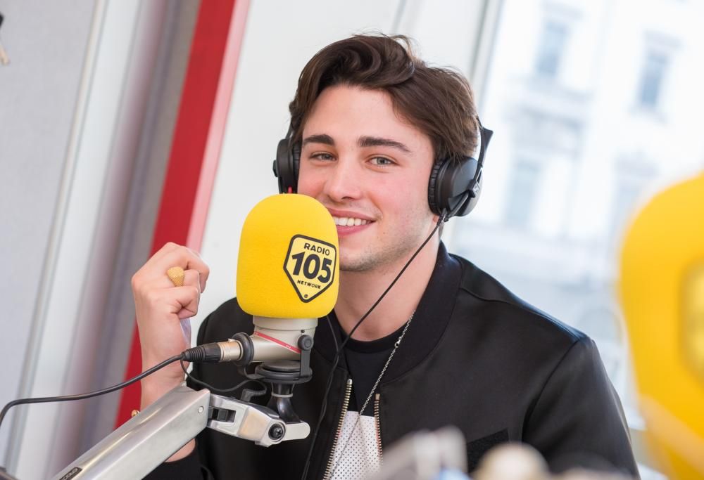 Tanti auguri Riki: la rivelazione del pop italiano compie 26 anni