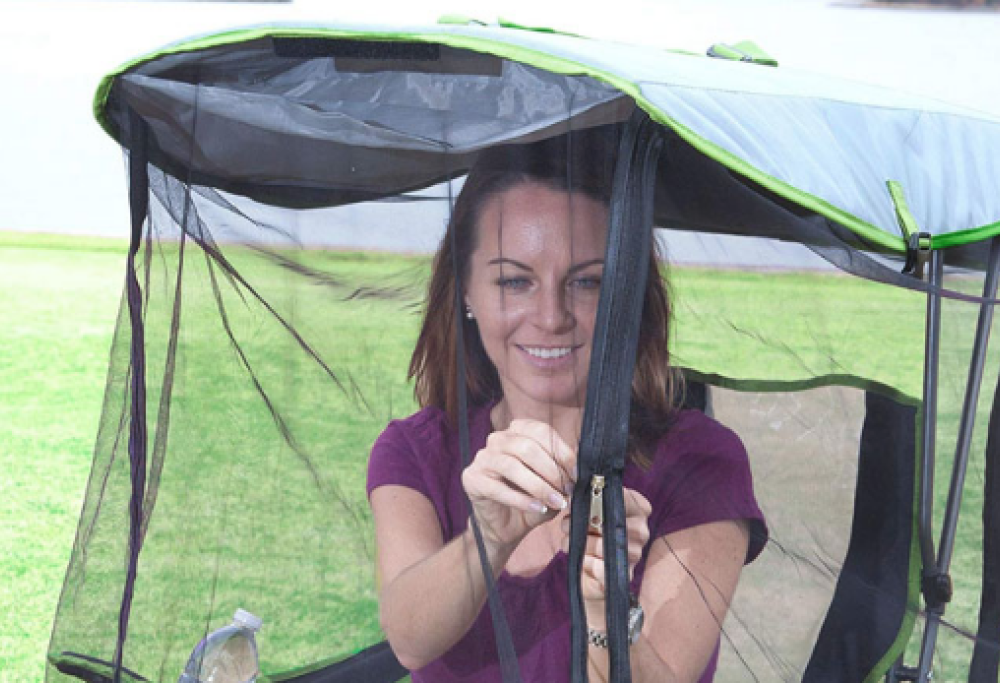 Arriva la sedia anti-zanzare (e non potrai più farne a meno)