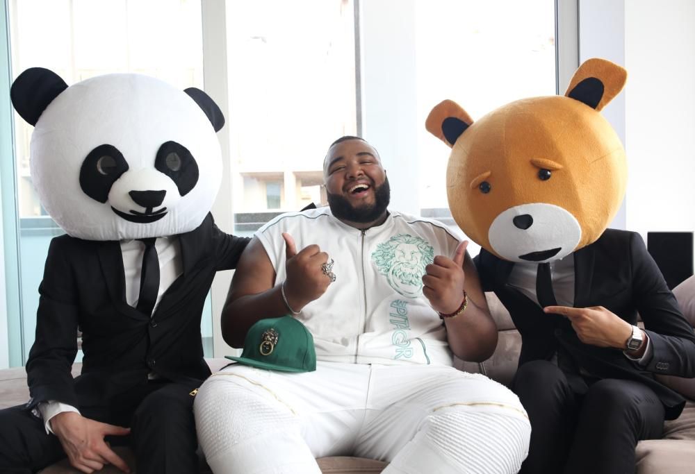 Radio 105 sul set del video clip “Turn It Up” il nuovo singolo di Sergio Sylvestre prodotto da J-Ax e Fedez sulla base del beat Tuborg Open!