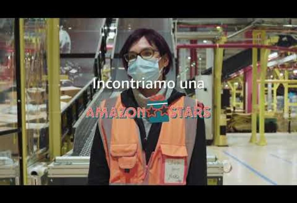 Il centro di smistamento di Casirate d’Adda, in provincia di Bergamo festeggia la sua #AMAZONSTARS