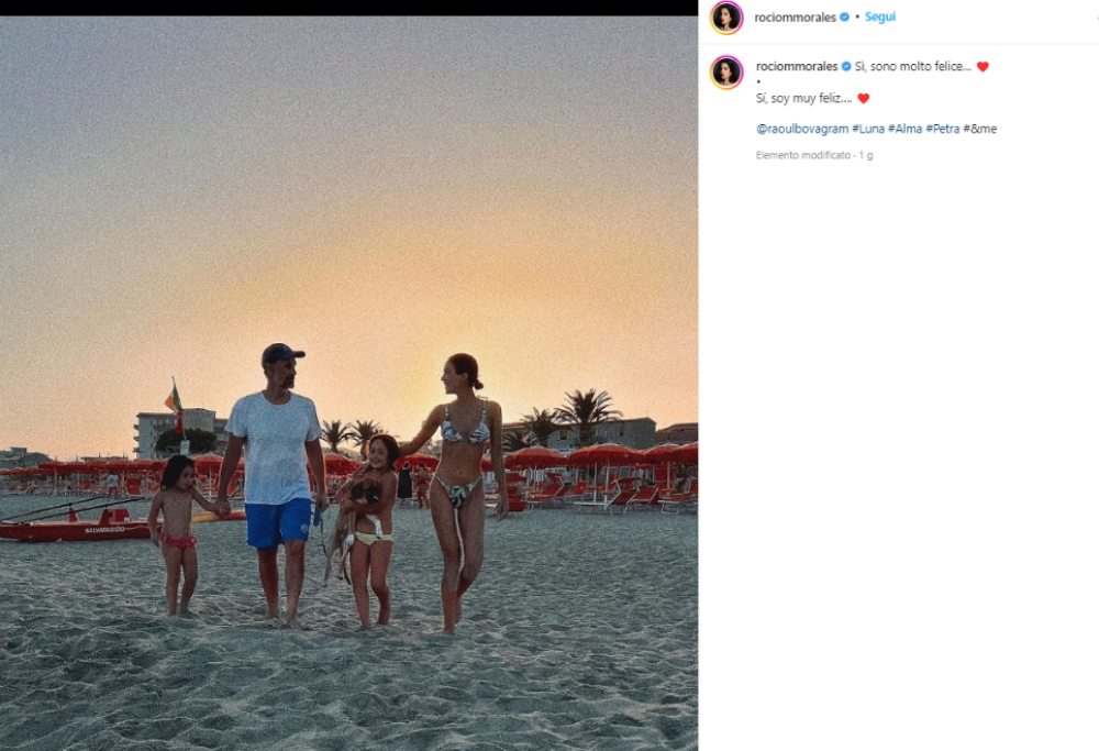 Raoul Bova e Rocio Munoz Morales al mare insieme con le figlia: altro che crisi