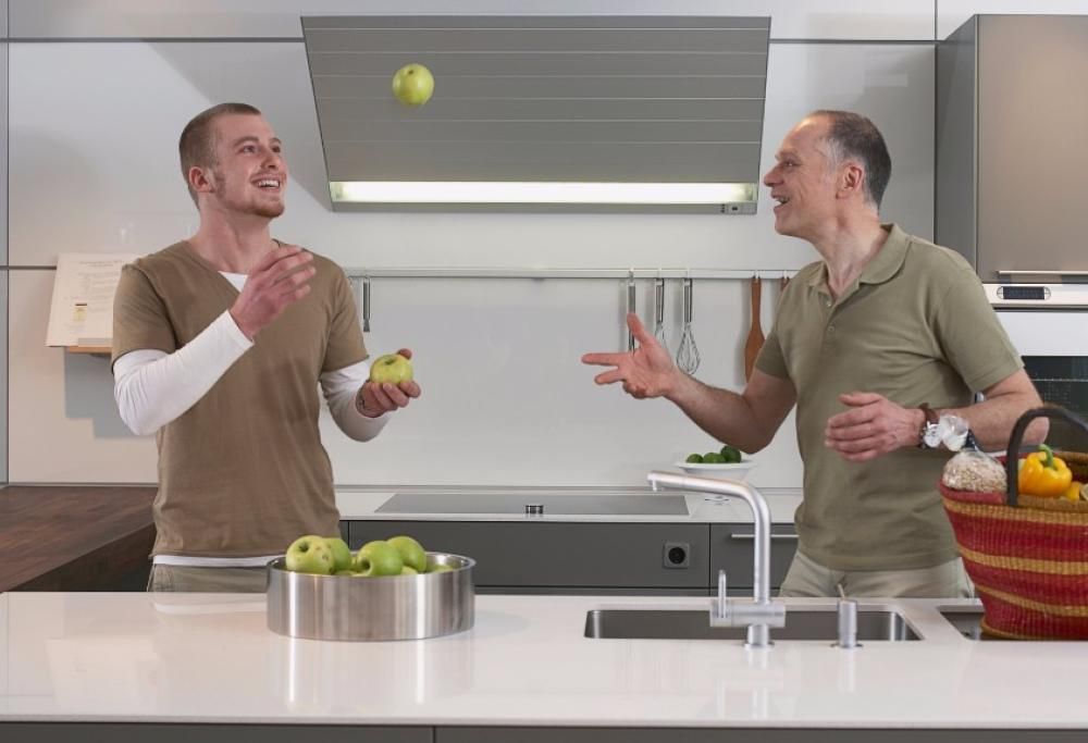 Ancora a casa con i genitori a trent’anni? Ecco le regole per la sopravvivenza