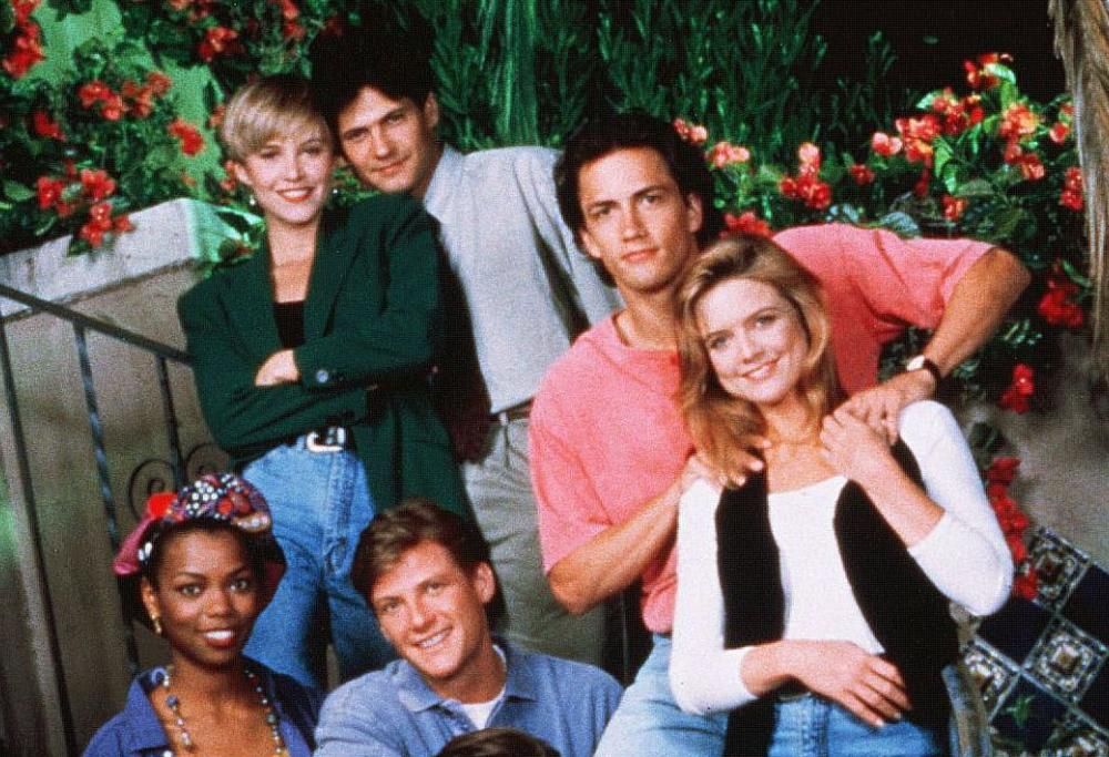 Ricordate Melrose Place? Ecco cosa fanno oggi i protagonisti della serie