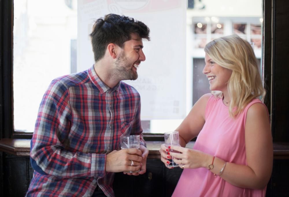 La scienza ci spiega quali sono i segni dell’attrazione