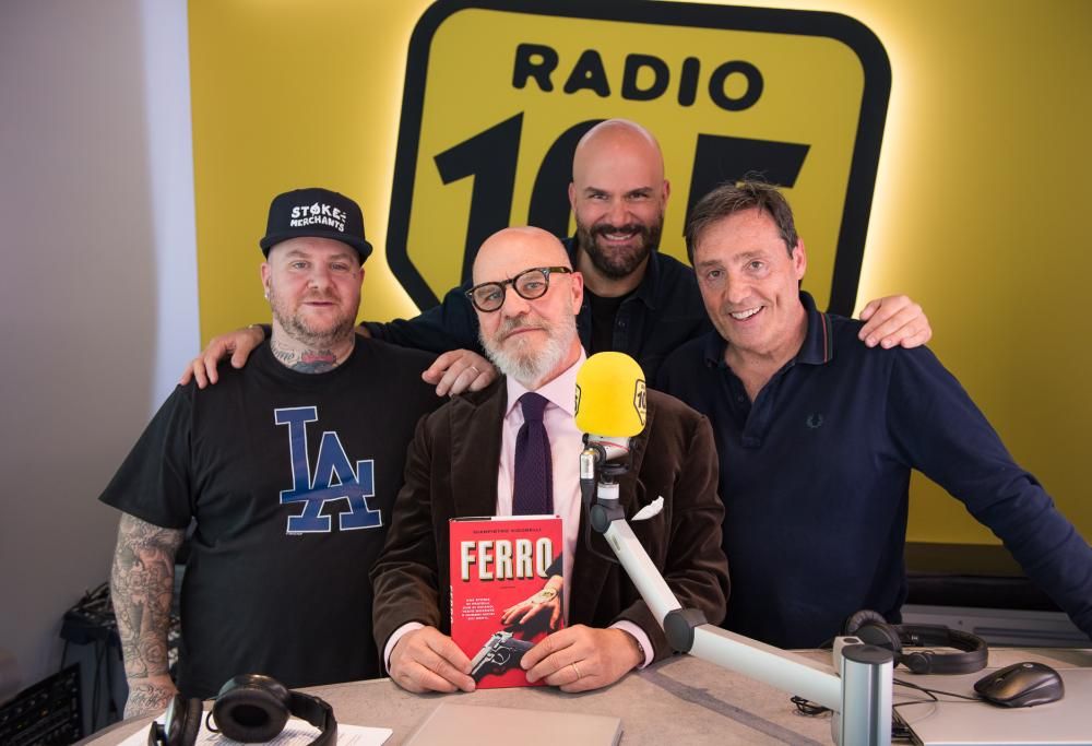 Jake La Furia e Gianpietro Vigorelli a 105 Friends: le foto dell’intervista