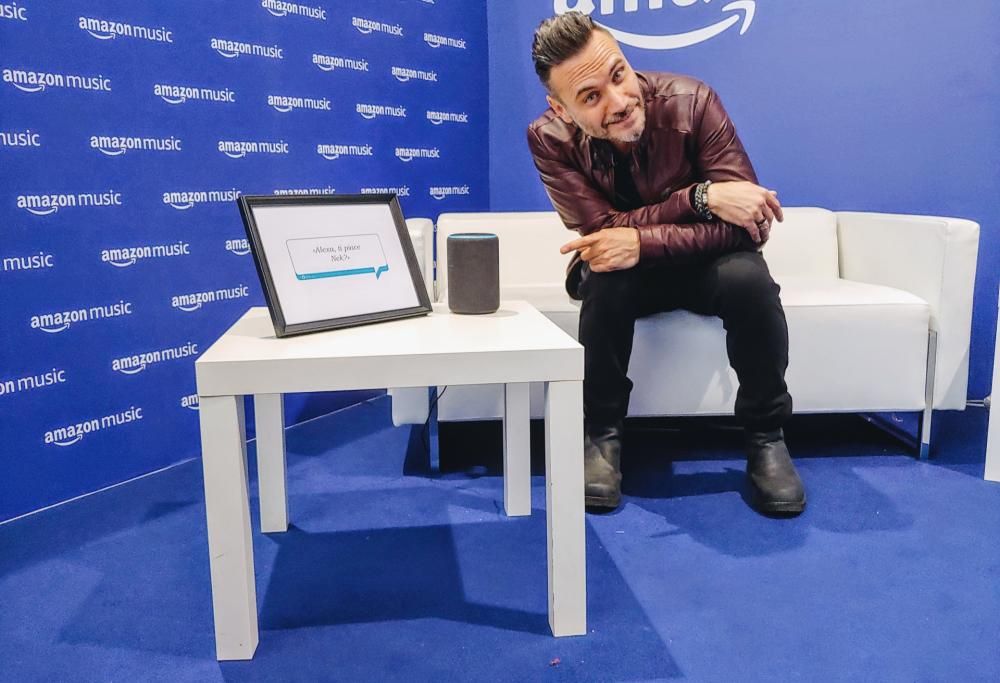 “Nek non invecchia mai. Come fa?”. Alexa sta cercando una risposta…