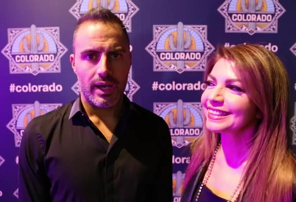 Puffetta Vs Memole: Cristina D’Avena con Daniele Battaglia nel backstage di Colorado!
