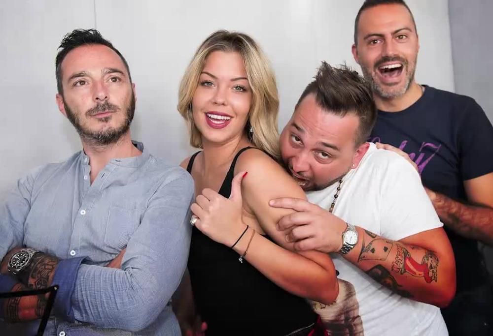 105 Take Away canta “Notte prima degli esami”! O almeno ci prova…