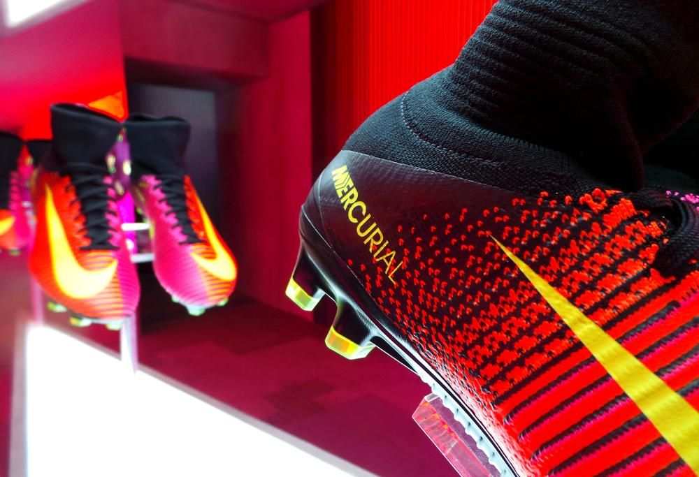 Valeria a THE SCIENCE OF SPEED in Via Vigevano a Milano