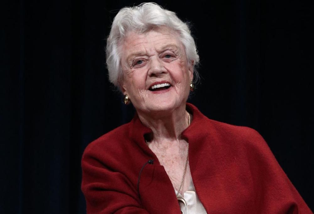 Ricordiamo Angela Lansbury con i suoi migliori meme ironici