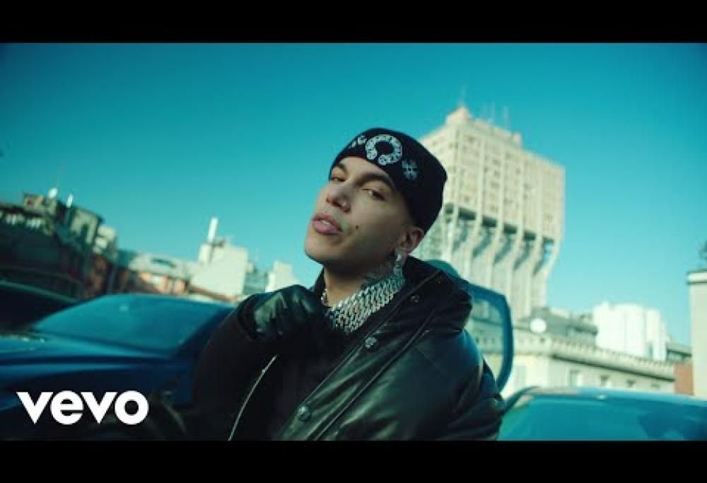 Sfera Ebbasta, Marracash, Gué Pequeno, Paky, Geolier: tutti insieme nel video “Tik Tok RMX”