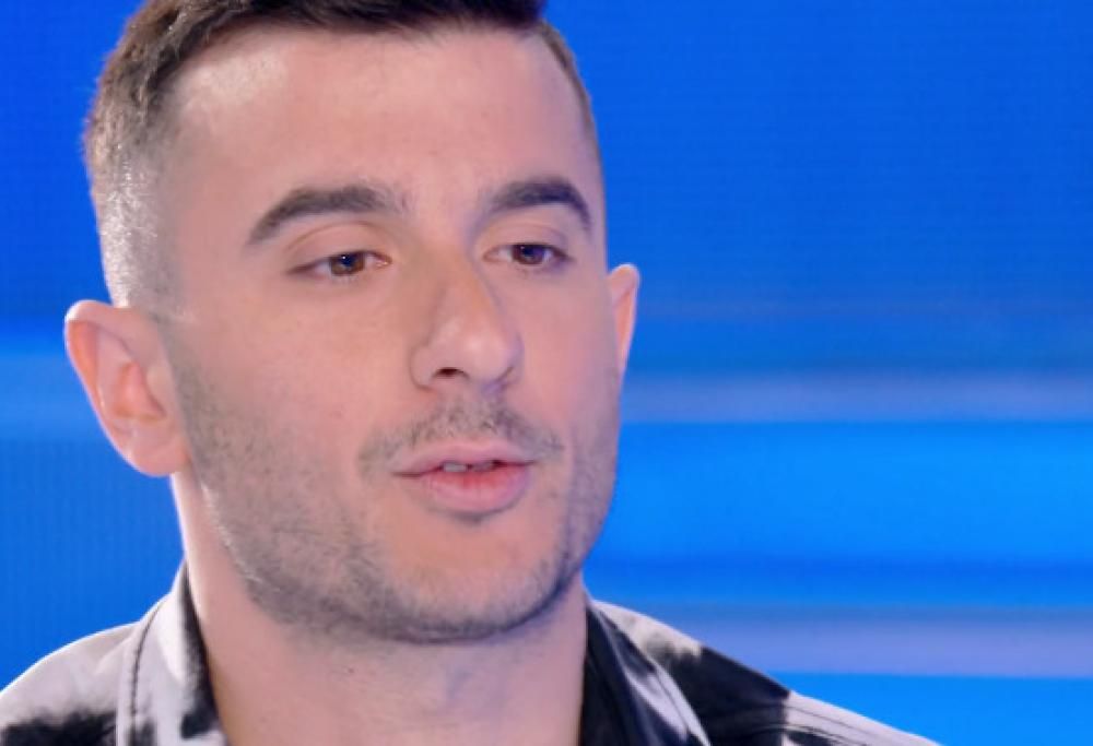 Junior Cally si racconta: “Per quattro anni ho temuto di avere la leucemia”