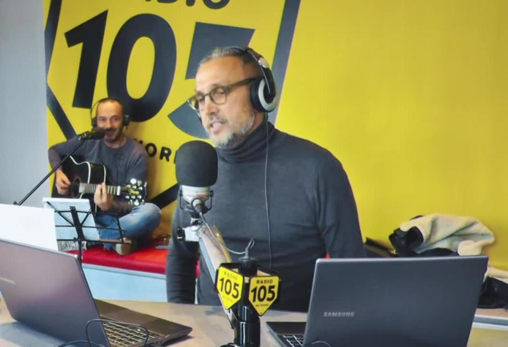 105 Take Away: un karaoke da Stella Michelin con Bruno Barbieri
