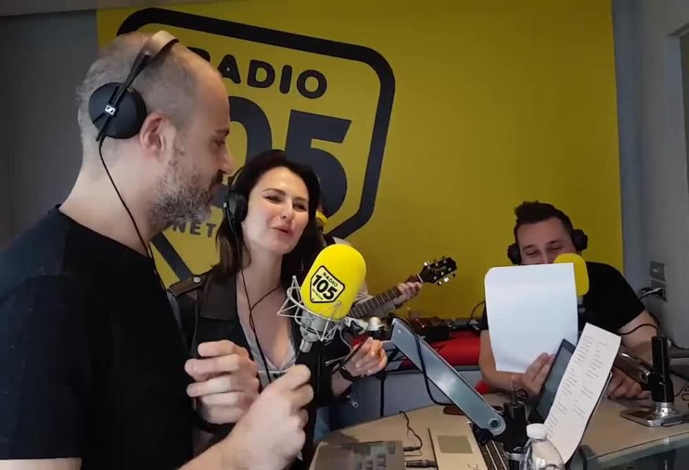 A 105 Take Away si canta “Comprami”