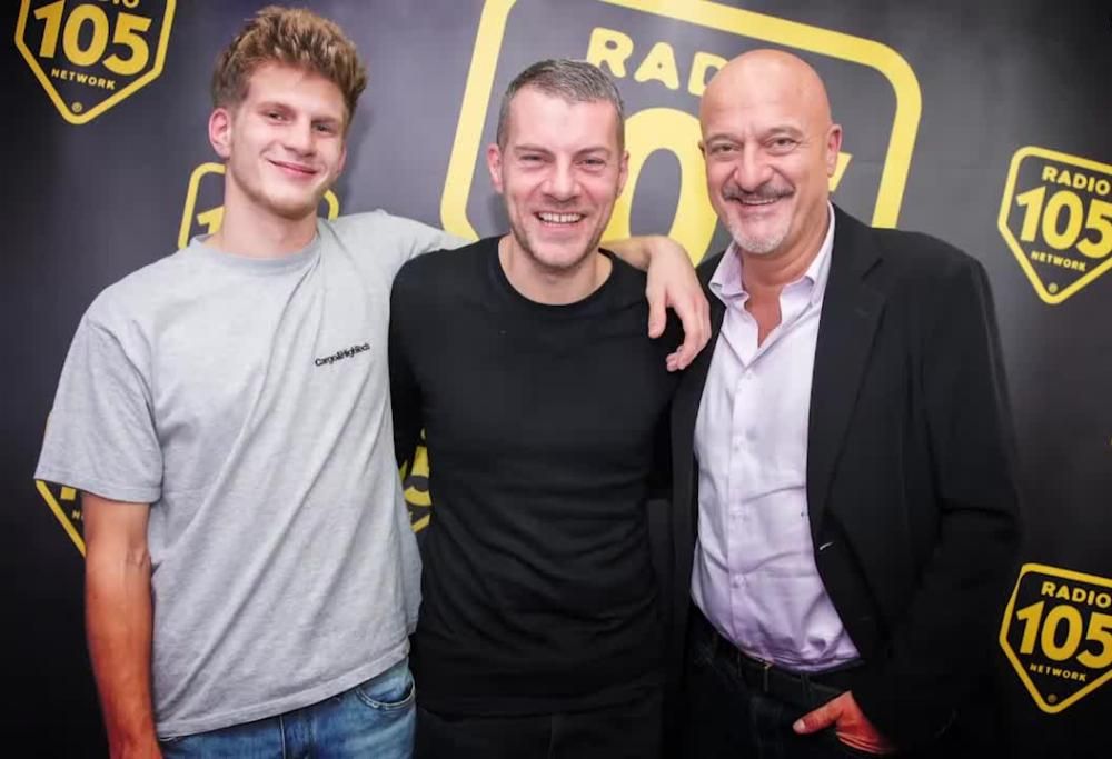 Gaddo Bacchini e Claudio Bisio a 105 Mi Casa: “Bisogna avere un po’ di fiducia nei figli”