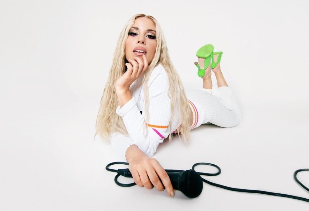 Baby K: per lei l’amore è “Easy”