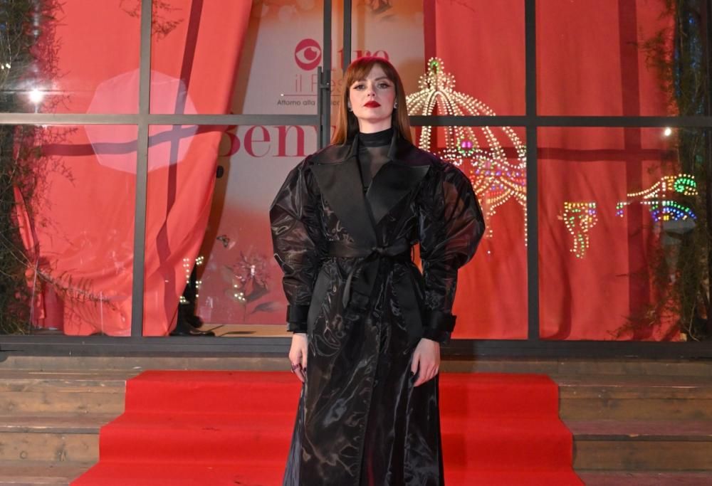 Il red carpet della cena di gala a Villa Nobel: le foto