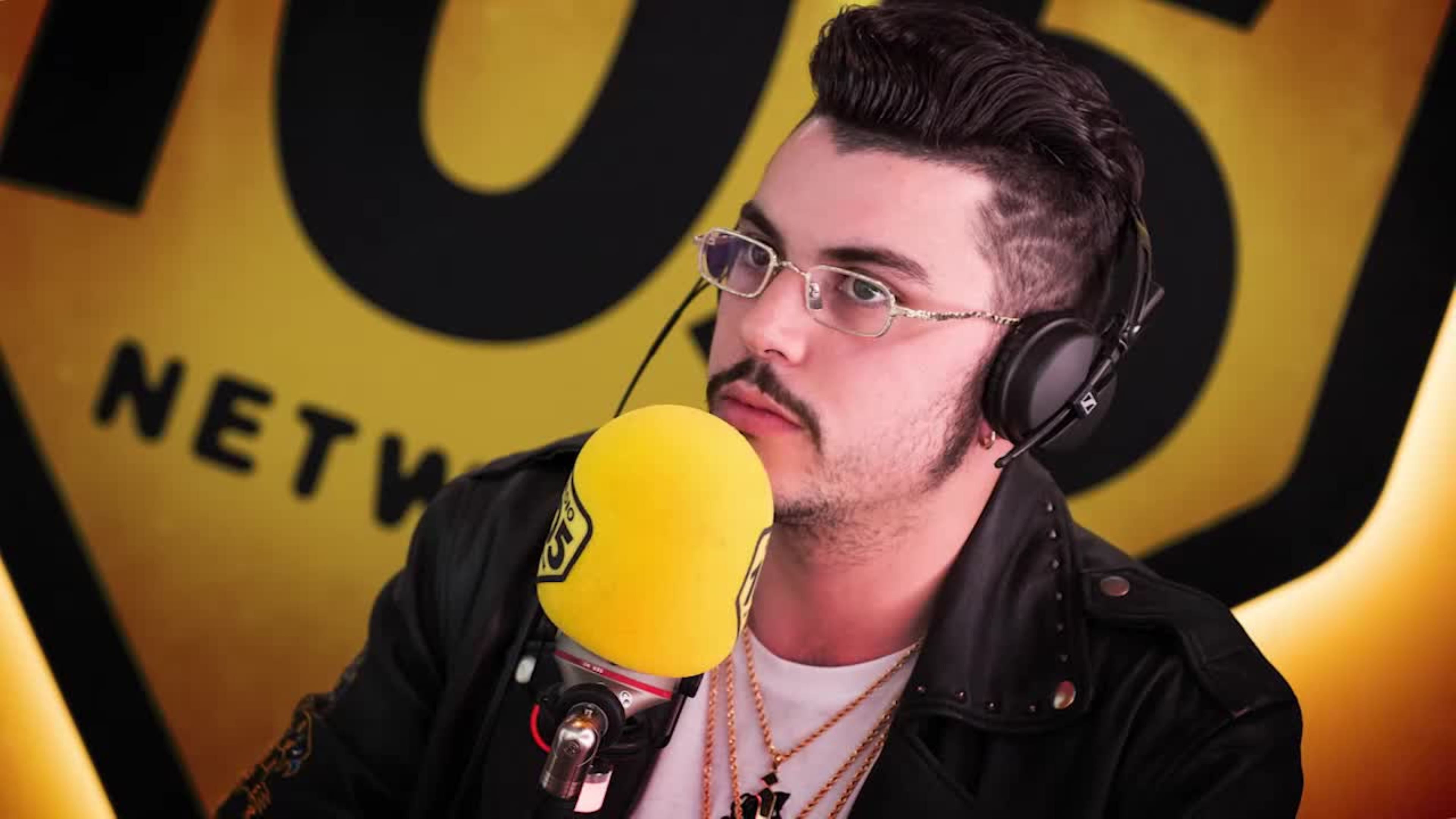 Izi a 105 Mi Casa: “In Aletheia ci sono molti sottotesti”