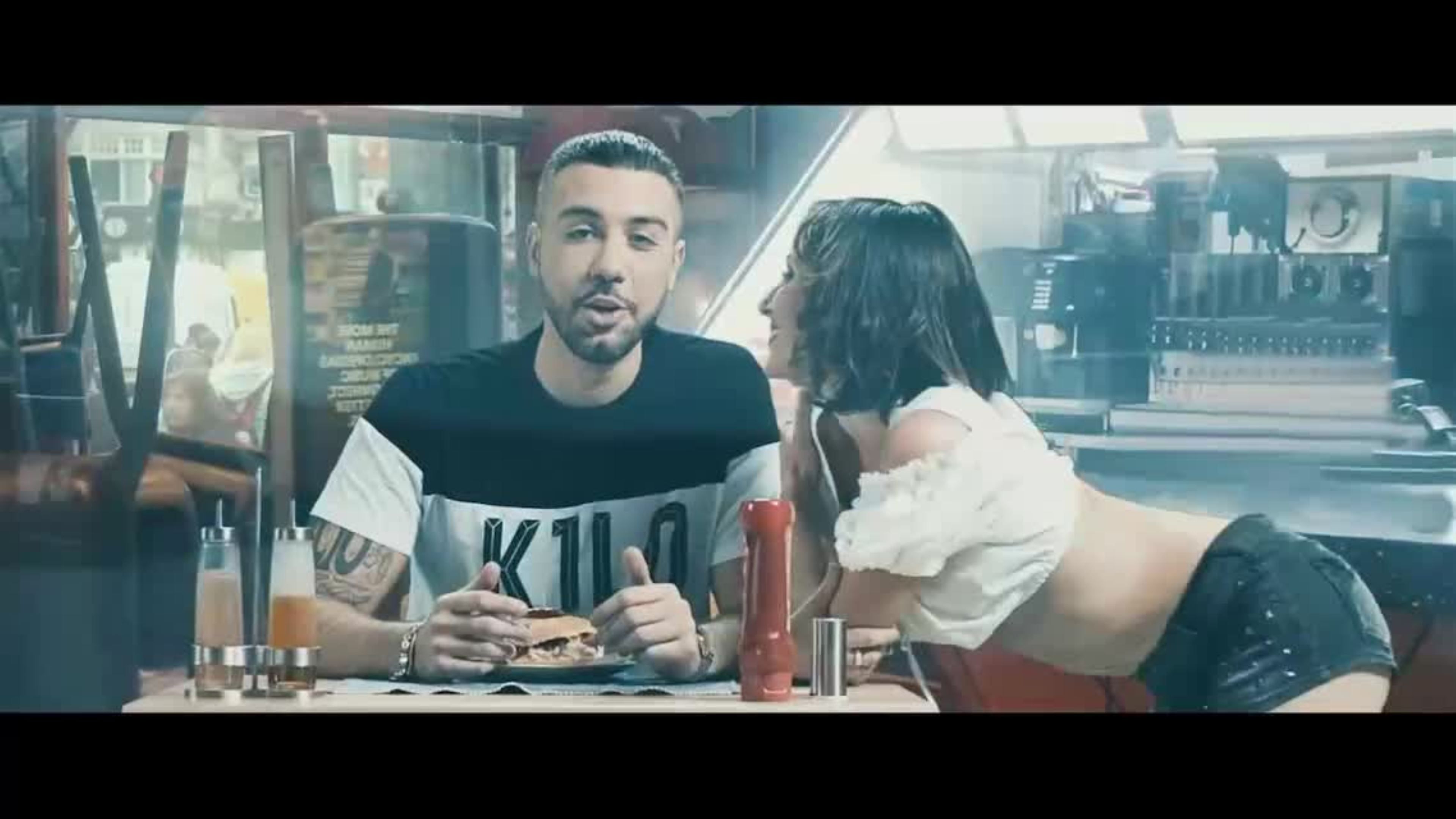 Ylenia: “La ‘cumbia’ conquista 105!”