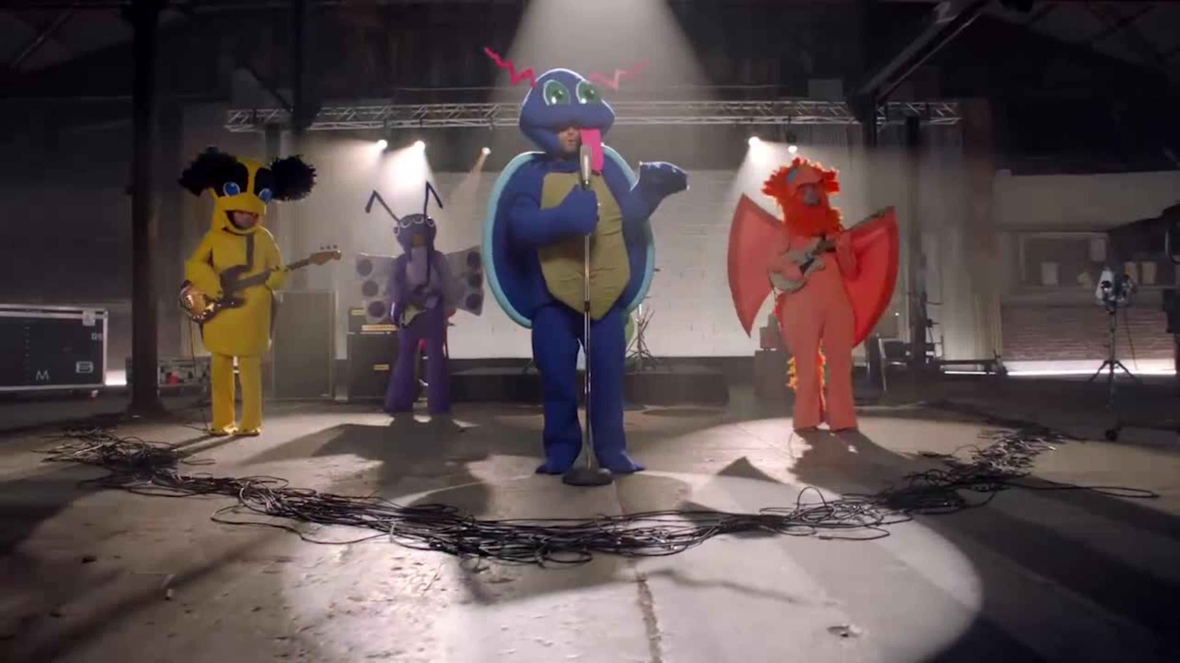 Ylenia: “Maroon 5 Vs Pokemon, che video!”