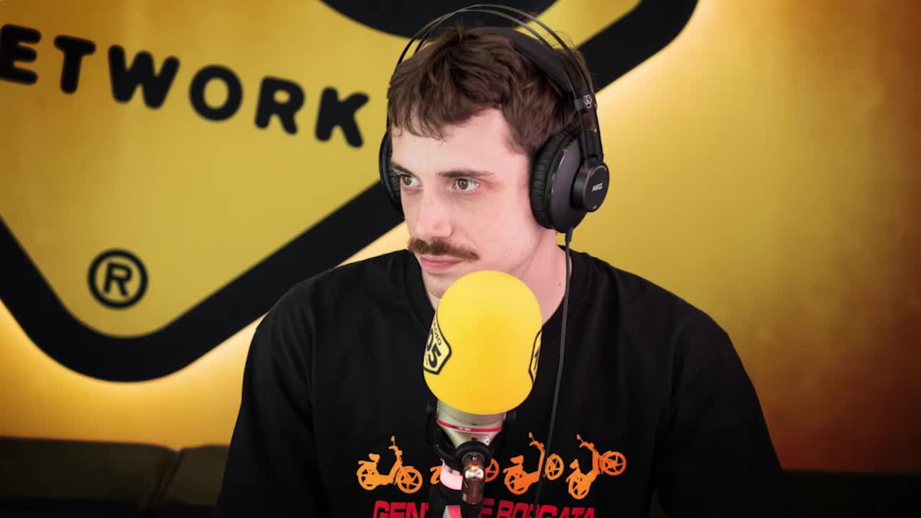 Franco126 a 105 Mi Casa: “Le canzoni che restano sono le canzoni d’amore”