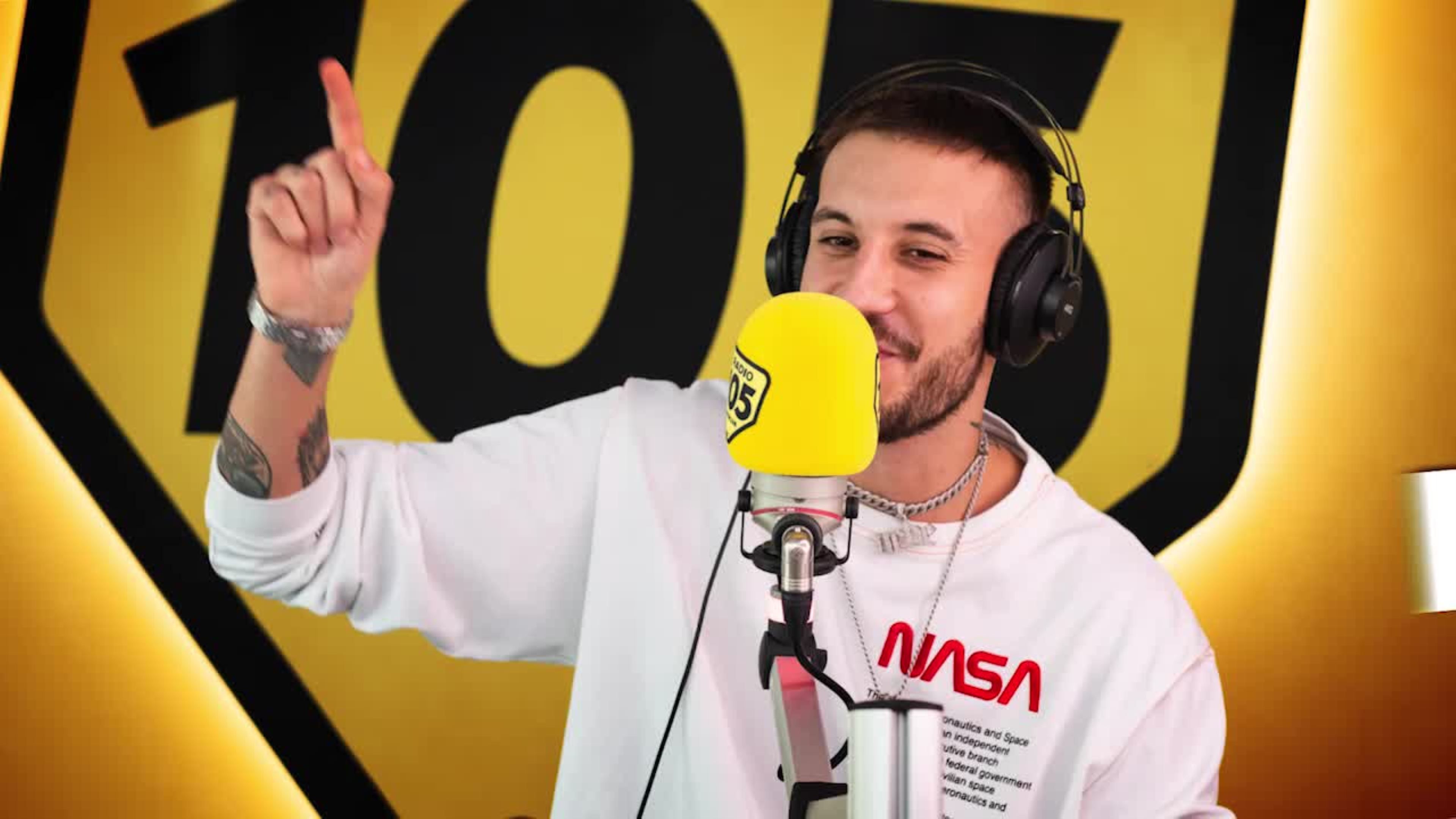 Fred De Palma a 105 Mi Casa: “Succede tutto così di corsa che non ho tempo di assaporare la vittoria”