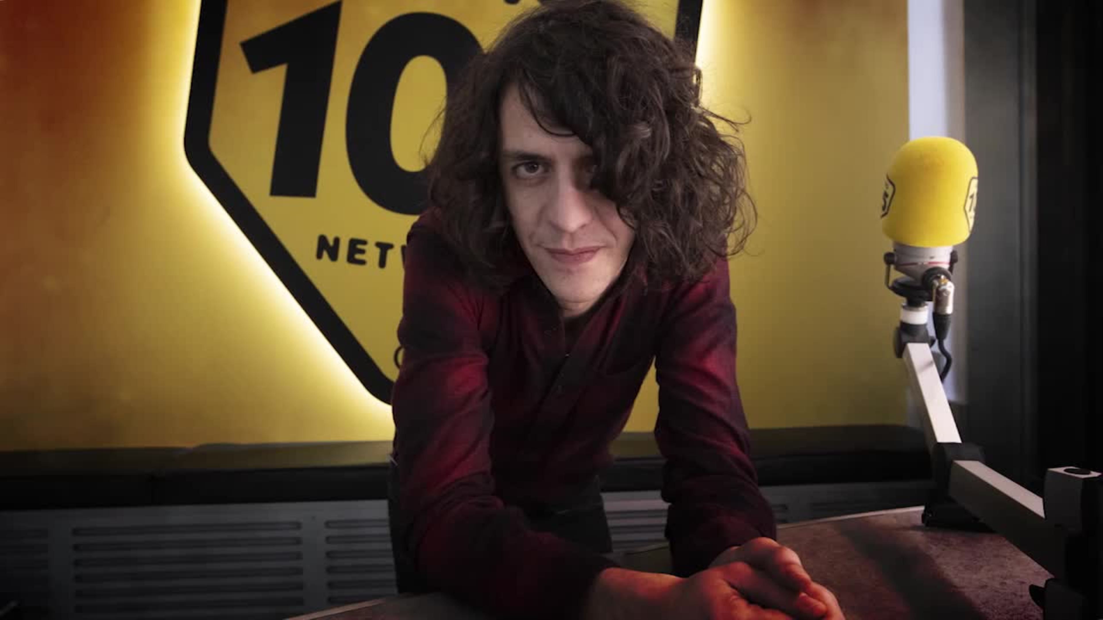 Motta a 105 Mi Casa: “I fischi all’Ariston? Non me ne sono accorto”