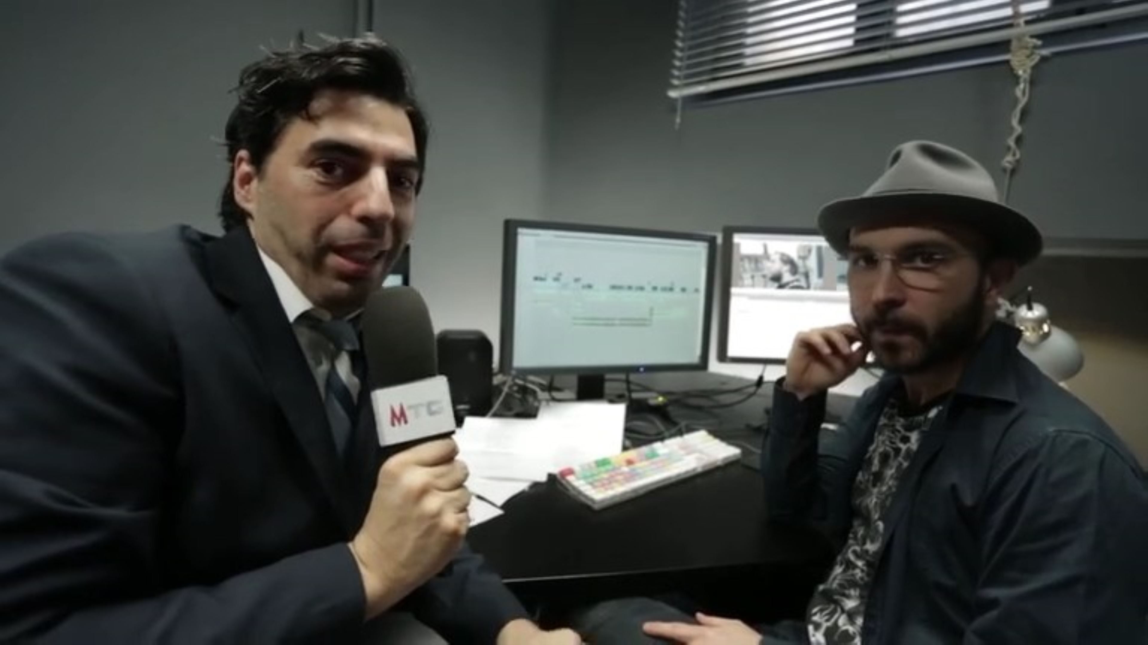 Maccio Capatonda nello studio di Salvo Errori