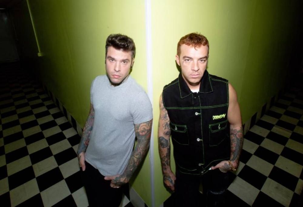Fedez e Salmo insieme nel singolo pop punk “Viola”