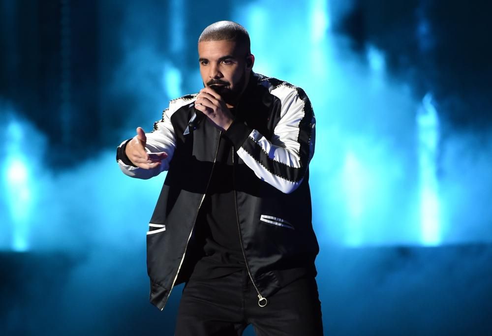 Drake, il nuovo album entro la fine dell’estate
