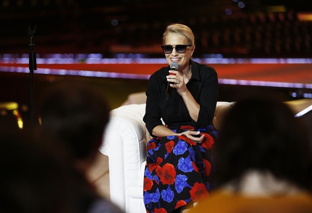 Heather Parisi sul Coronavirus: “A Hong Kong i prodotti sono razionati”