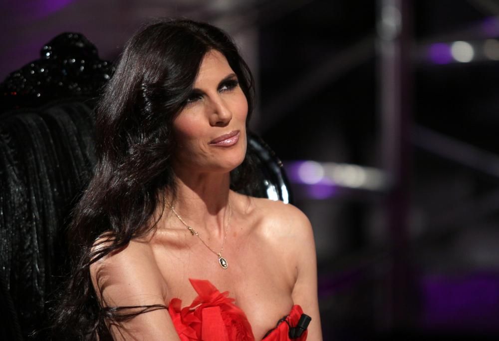 Sì, è tutto vero: Pamela Prati pubblica la canzone dance “Extasy”