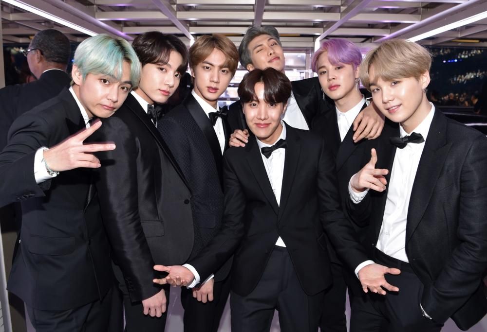I BTS vanno a fare il servizio militare