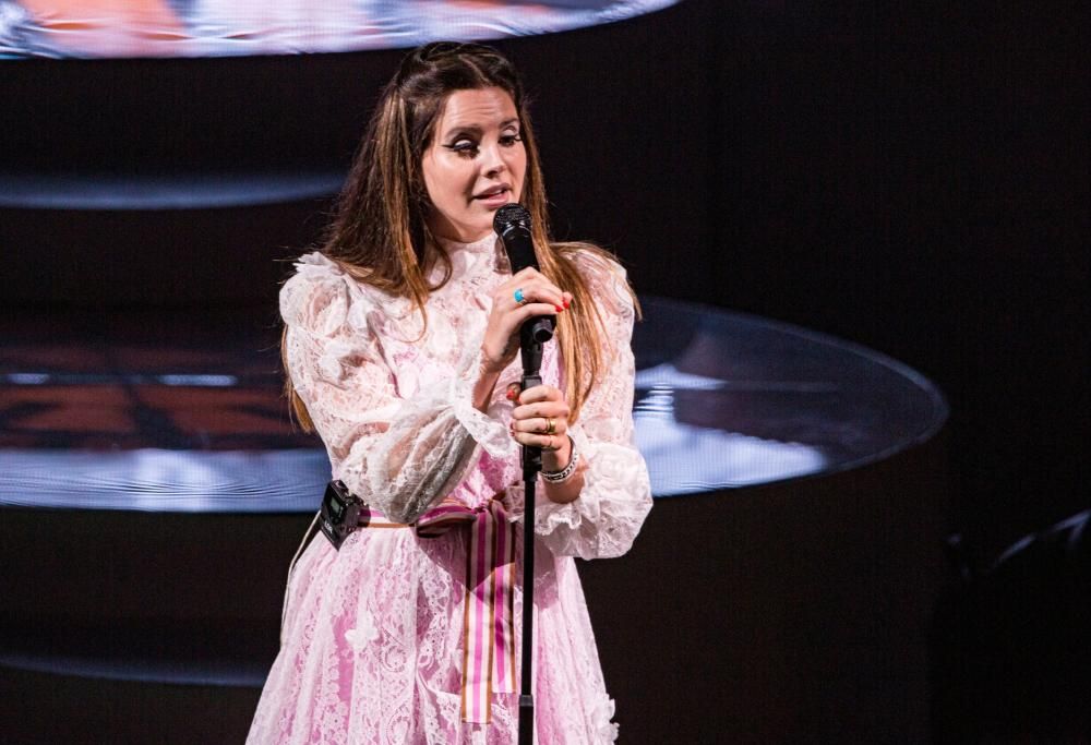 Lana Del Rey sta per annunciare il nuovo album