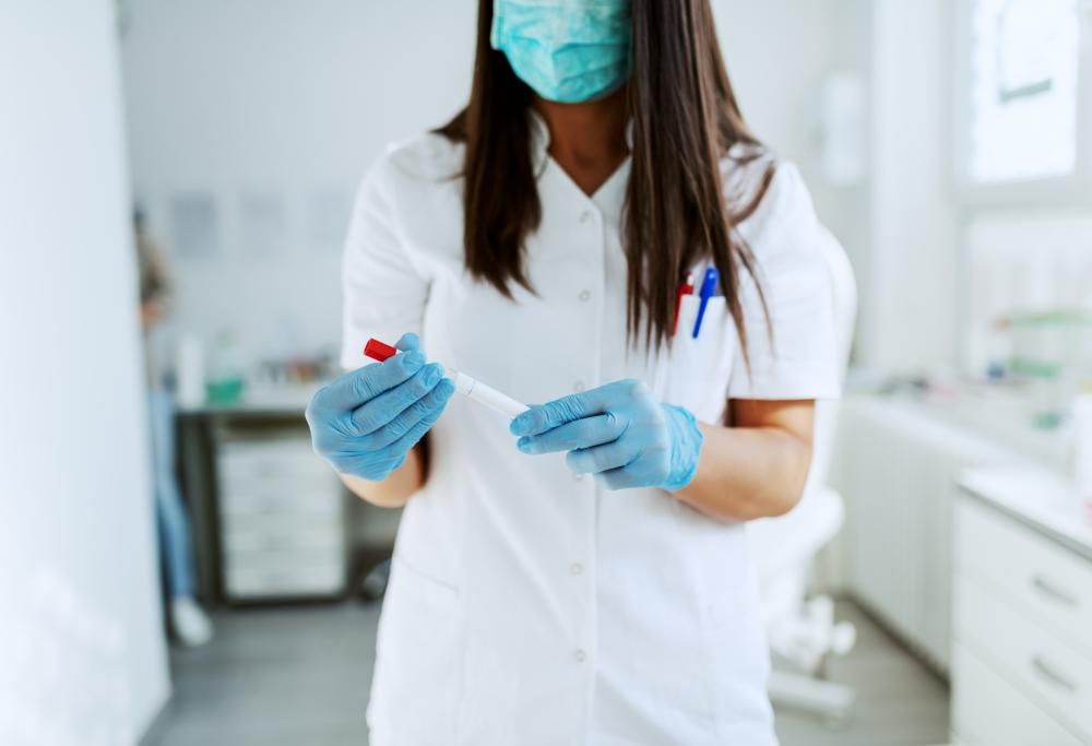 A Milano rifiutato l’affitto a un’infermiera perché assiste pazienti affetti da Coronavirus