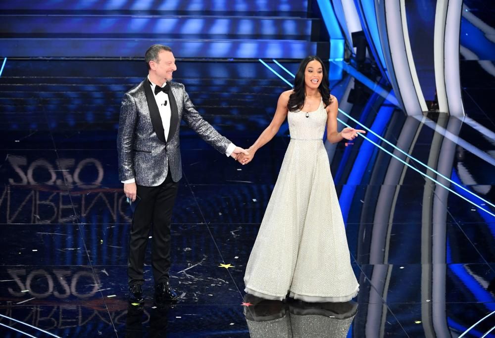 Il monologo contro la violenza sulle donne di Rula Jebreal a Sanremo 2020: “Donne, nessuna di voi ha colpa”