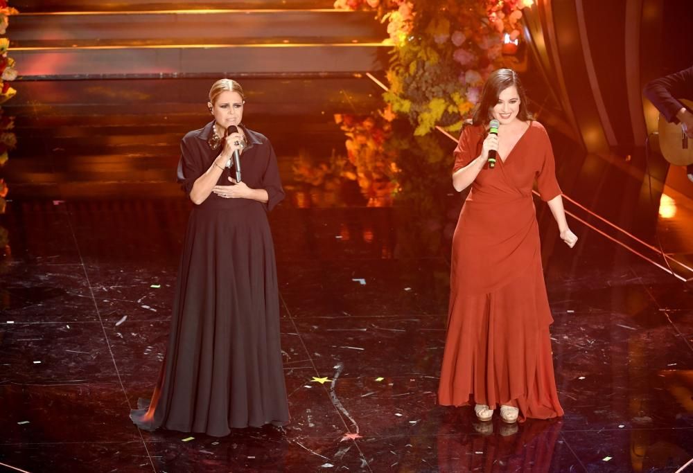 Tosca vince la gara delle cover di Sanremo 2020 con Piazza Grande di Lucio Dalla