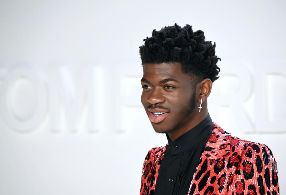 Lil Nas X ha prodotto 666 scarpe “sataniche”
