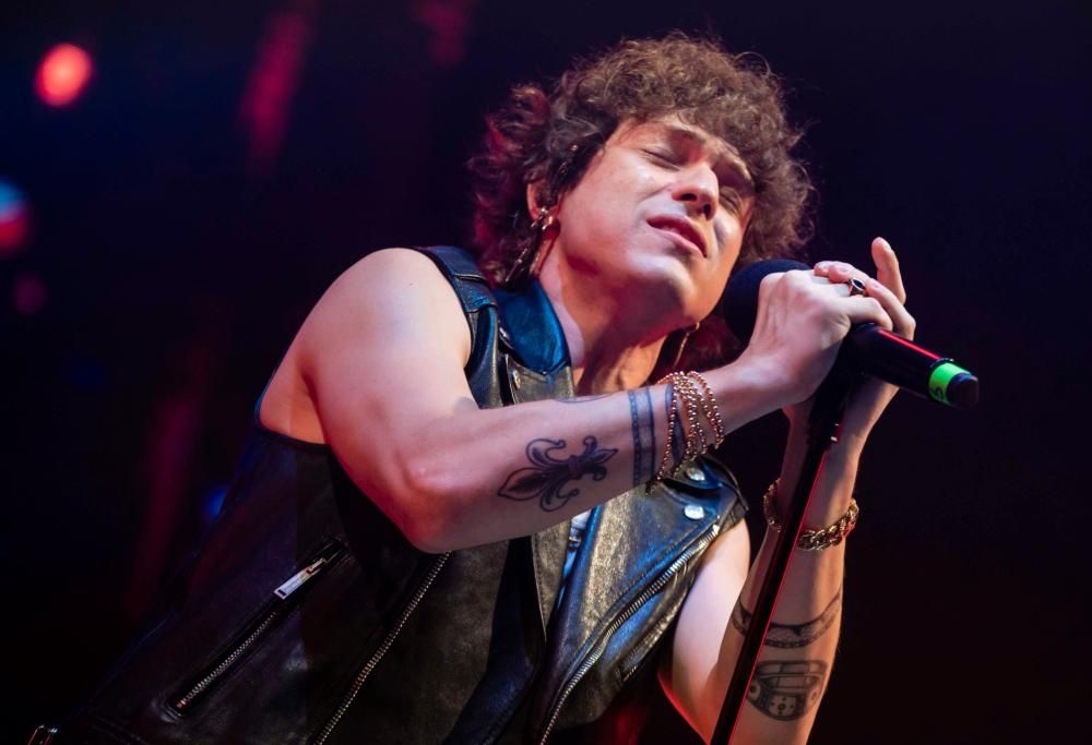 Sanremo:  Irama rimane in gara