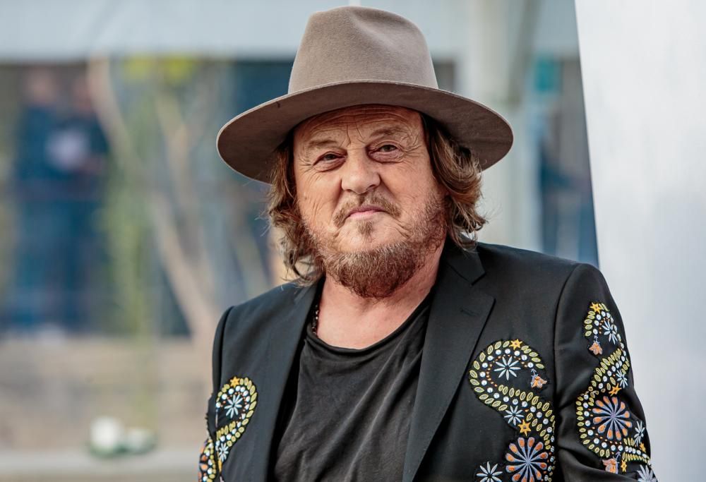 Zucchero loda Mahmood: “Ha un fraseggio che vola”