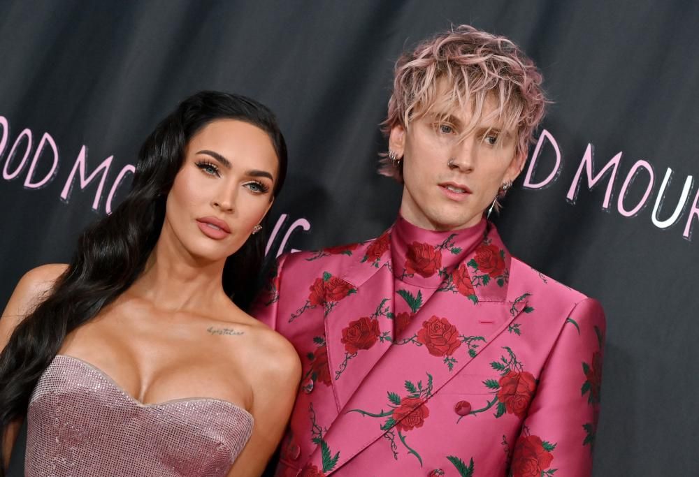 Machine Gun Kelly e Megan Fox, sempre più sexy e provocatori