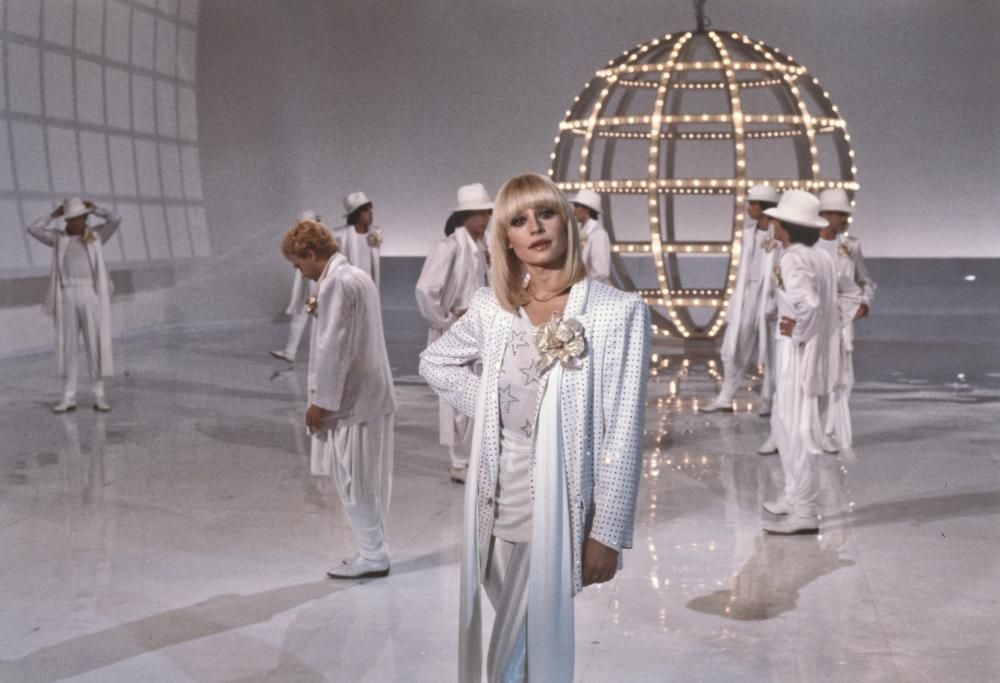 Raffaella Carrà, l’omaggio durante Italia-Spagna