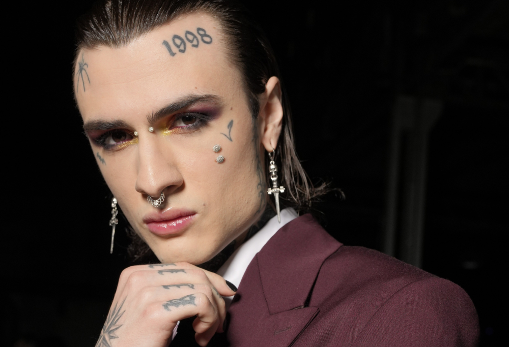 Rosa Chemical: il cantante ha fatto dei “ritocchini”?