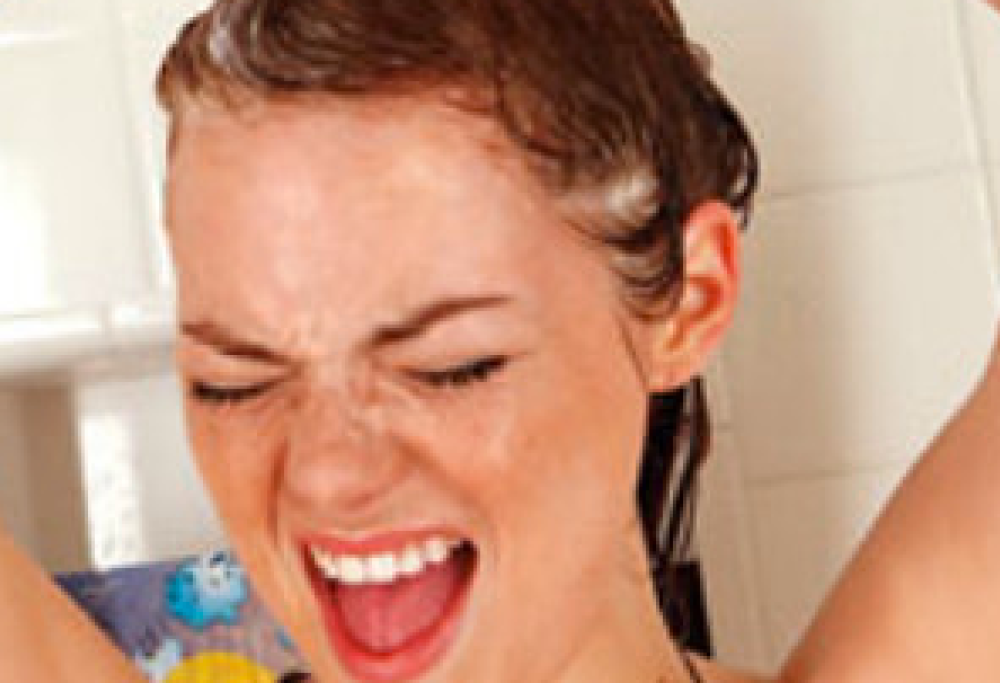 Abbiamo davvero bisogno di farci la doccia tutti i giorni?