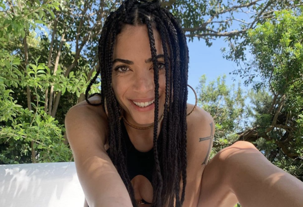 Elodie cambia look e annuncia il nuovo singolo Guaranà