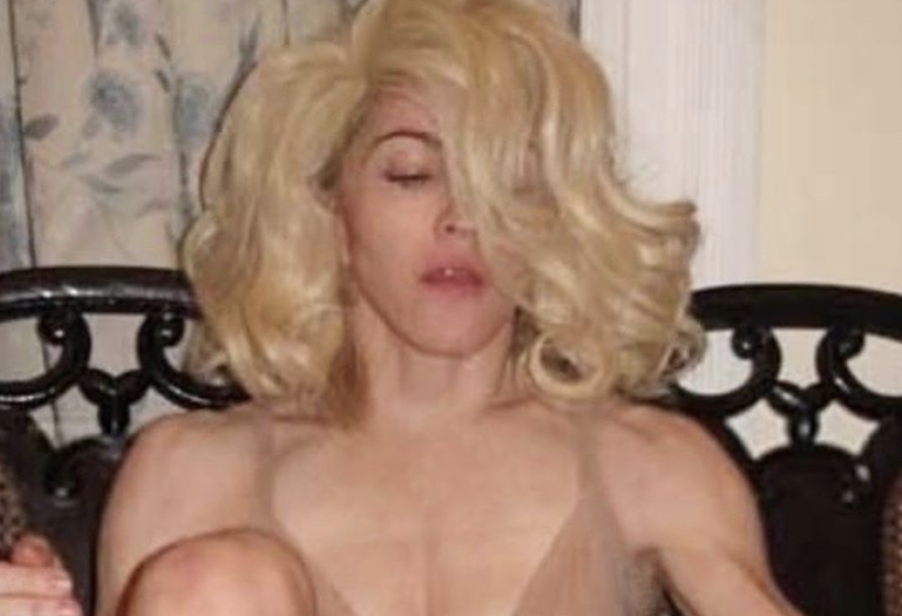 Madonna provoca su Instagram e avvisa: “Se vi offendo, me ne fo**o”