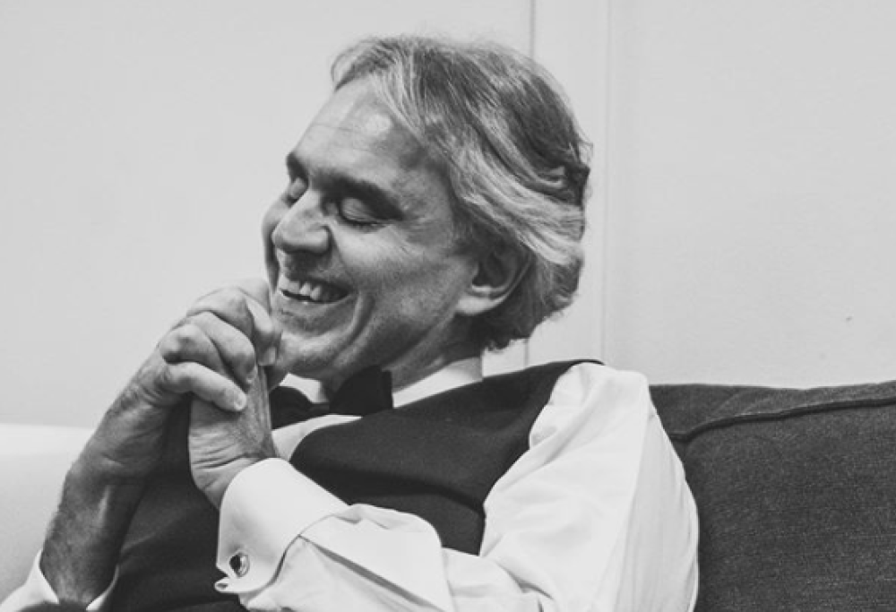 Andrea Bocelli colpito dal Covid-19: ha donato il plasma per la ricerca