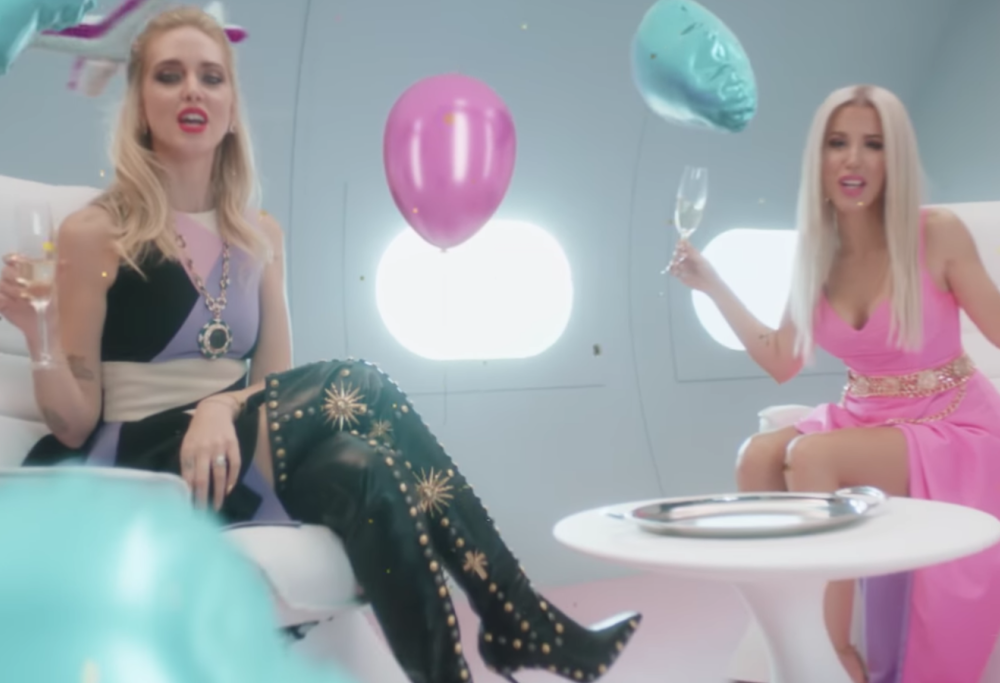 Baby K e Chiara Ferragni sarebbero state denunciate dal Codacons per il video di “Non mi basta più”