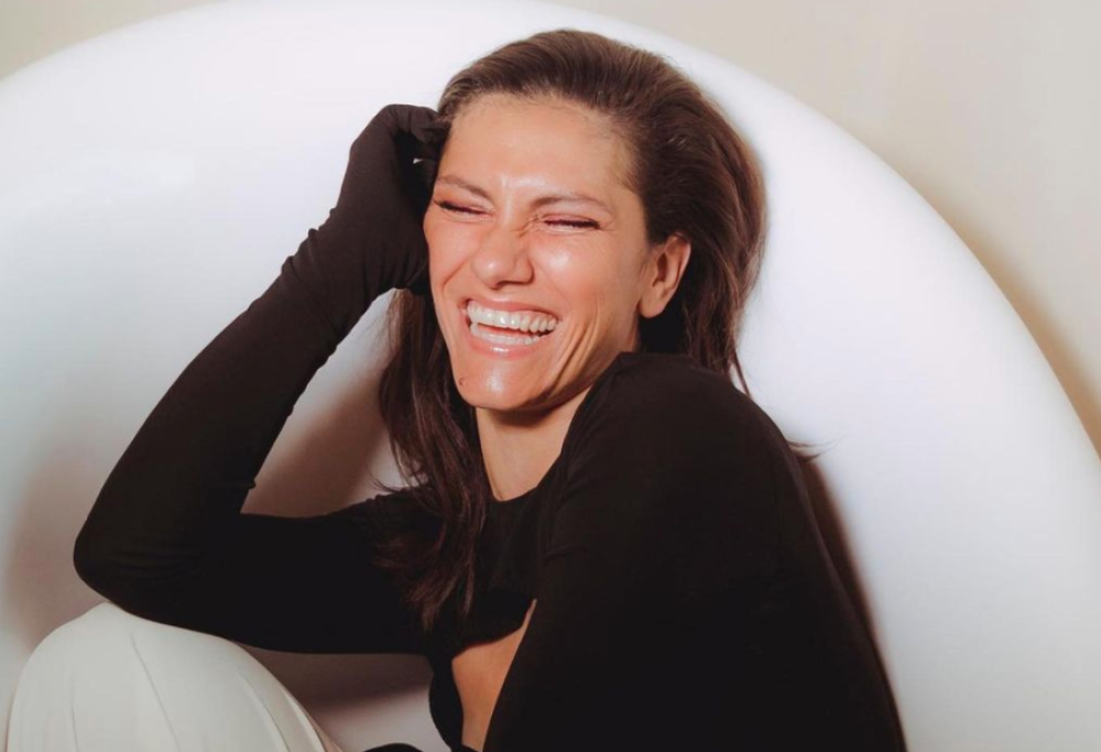Elisa lancia un messaggio di speranza con la nuova T-Shirt della sua linea Made In Me